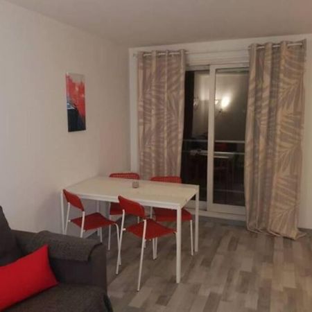Le Rouennais Et Son Parking Prive Apartment Екстериор снимка